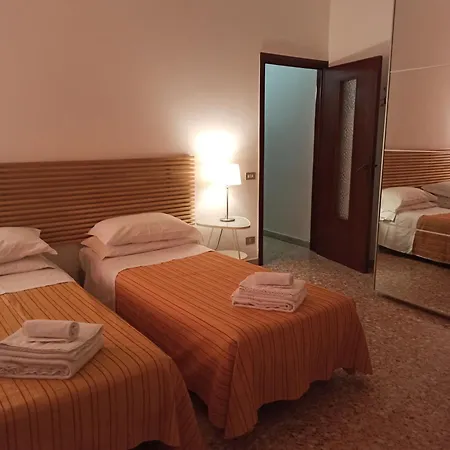 Briciole Di Gusto Лечче